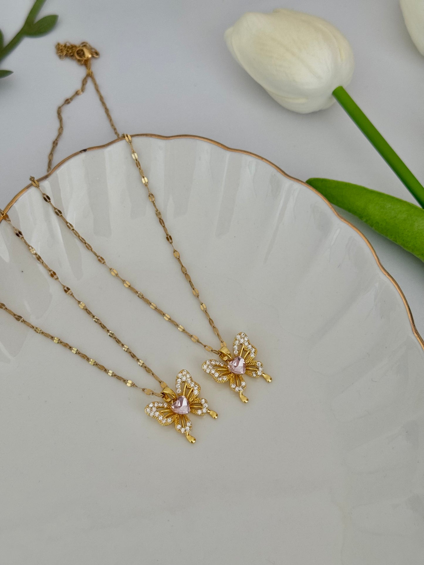 Matching Necklaces