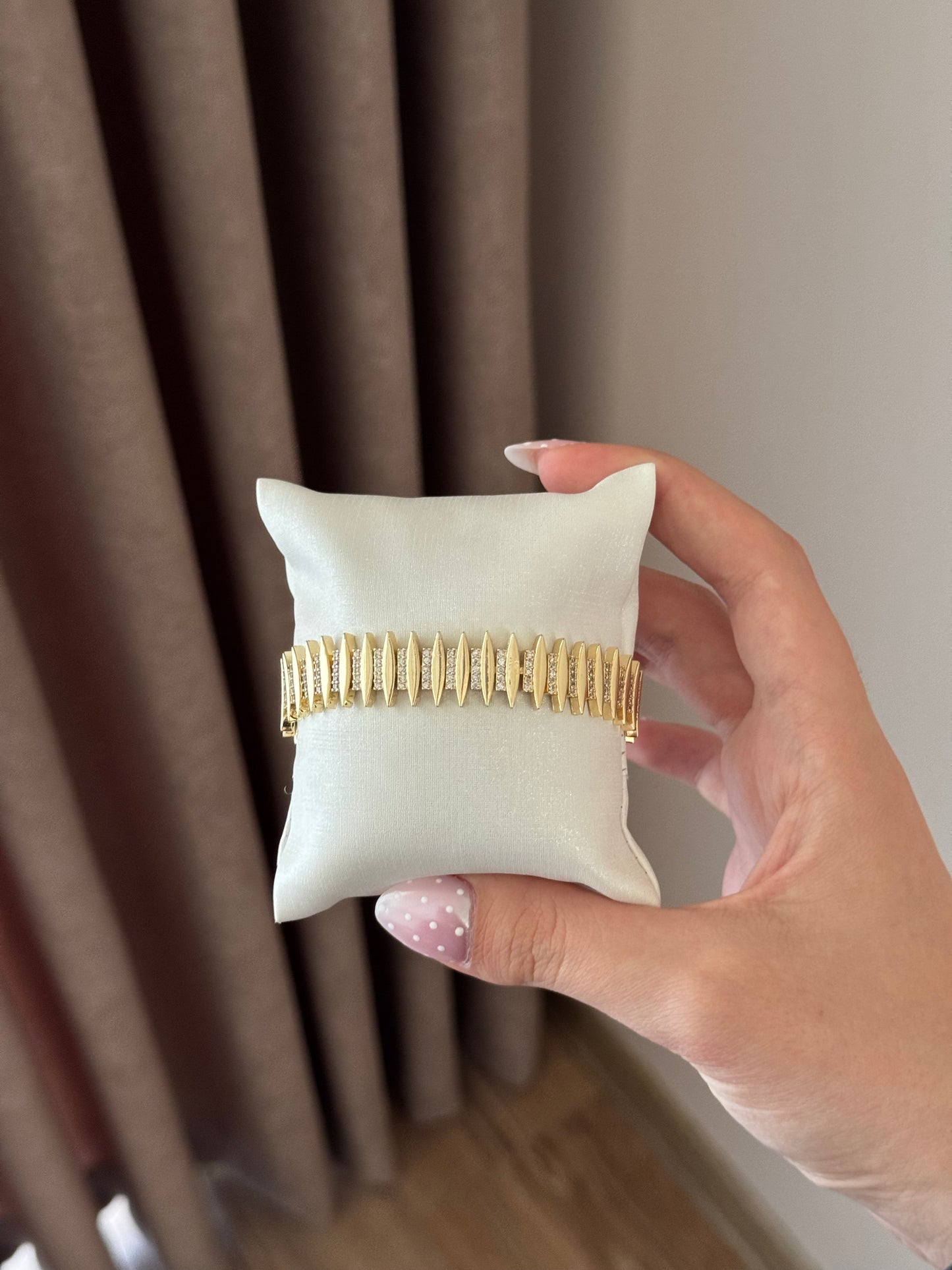 Bracelet