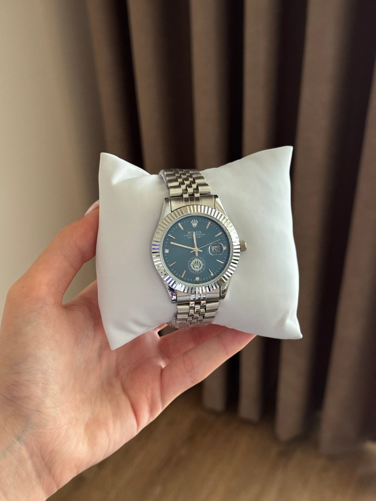 Men Watch