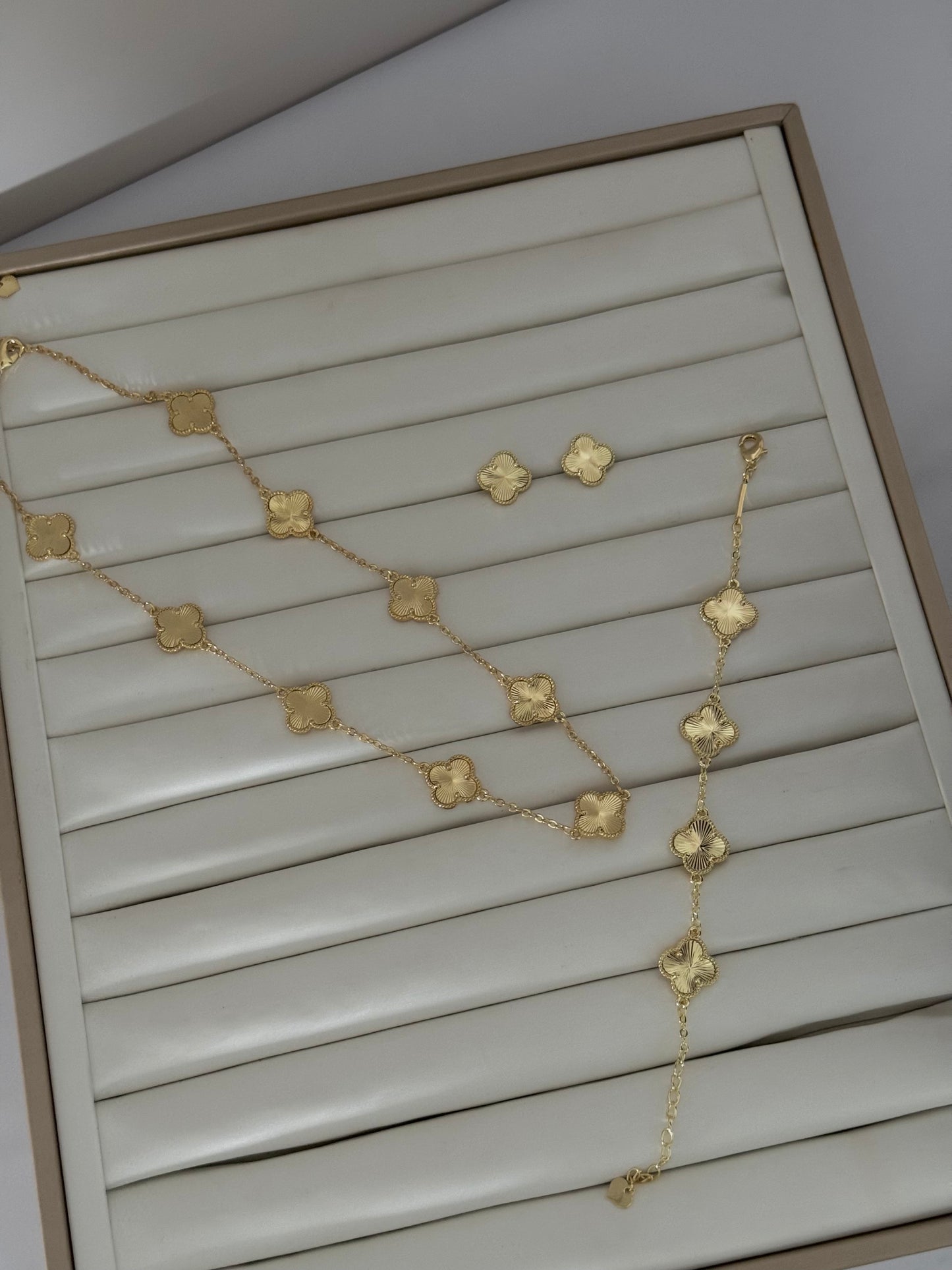 Leaf Clover Set