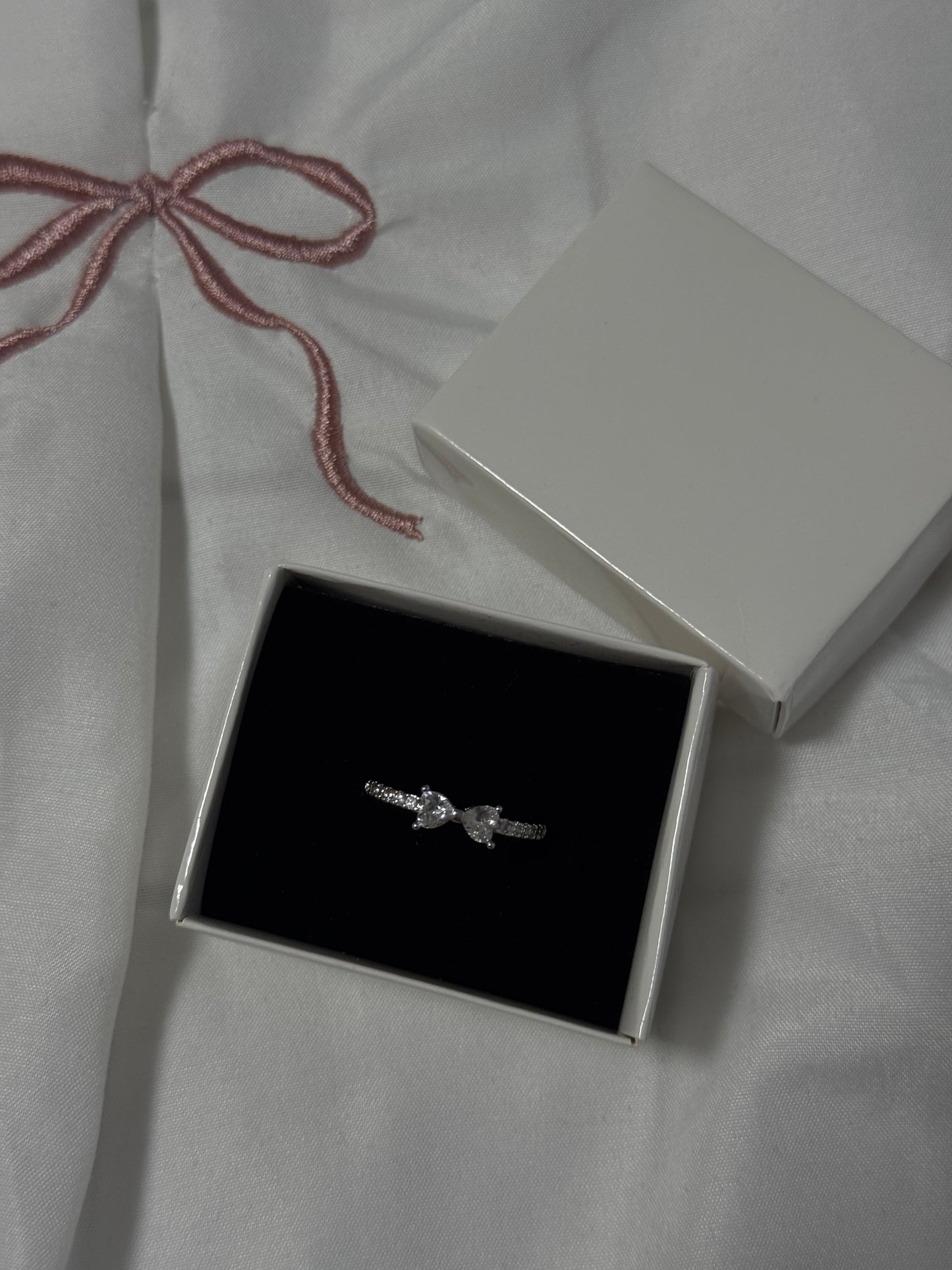Bow Ring
