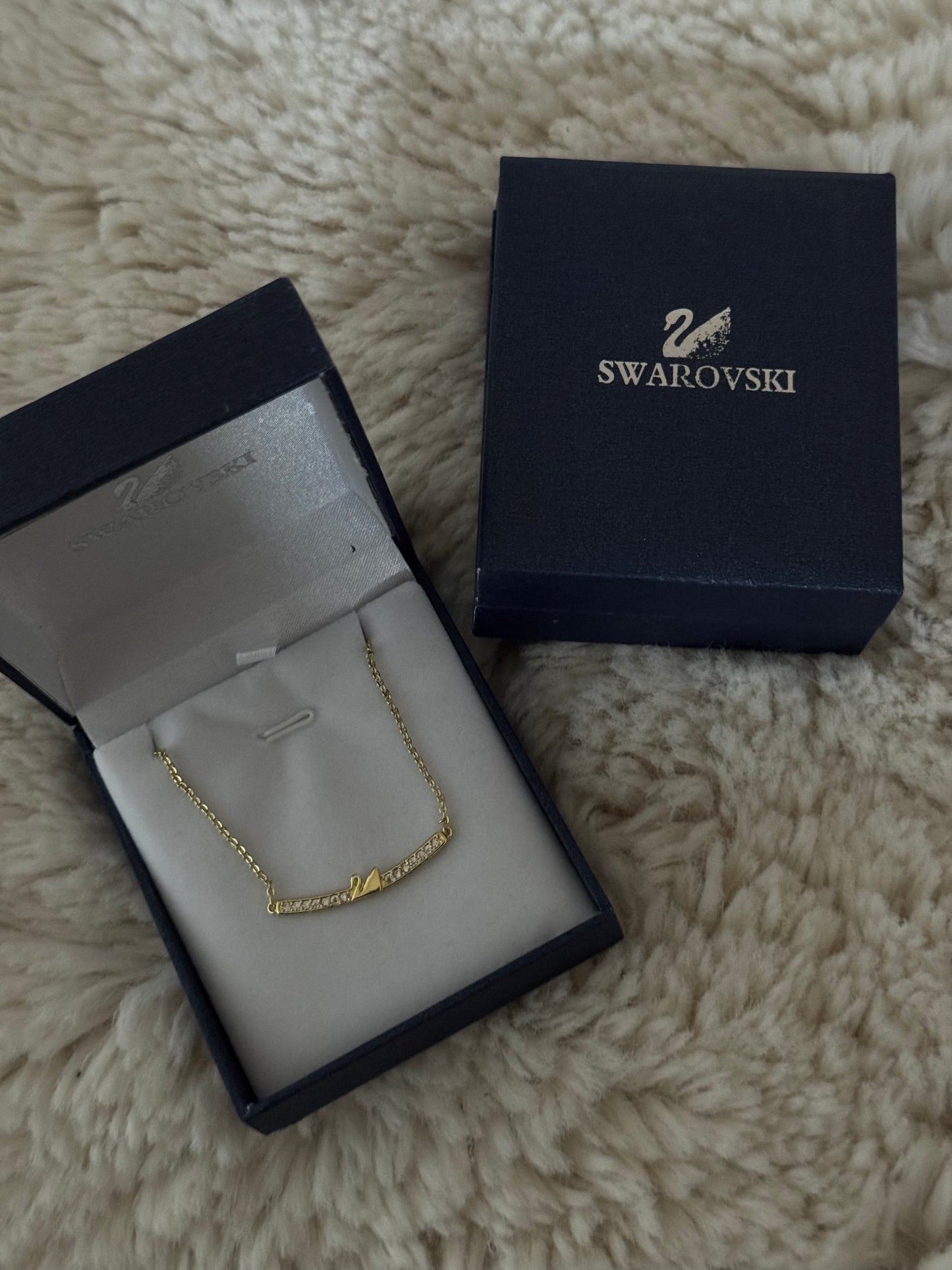 Swan necklaces